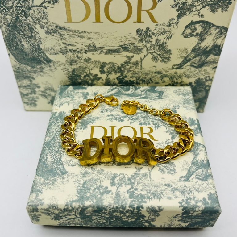 D- Bracelet (XT343)D- Bracelet (XT343)