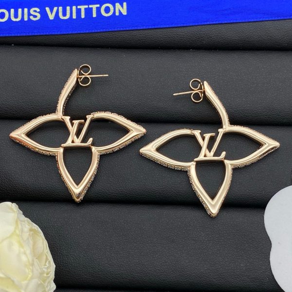 L- Earrings (DE1650)L- Earrings (DE1650)