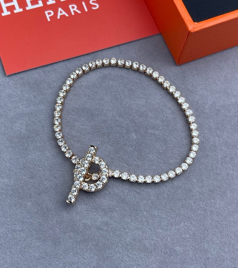 H-Diamond Bracelet (DE16088)H-Diamond Bracelet (DE16088)