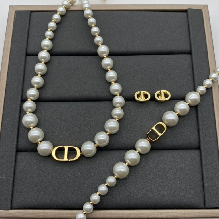 D- 3 pcs Pearl Jewelry Set (DE3502)D- 3 pcs Pearl Jewelry Set (DE3502)