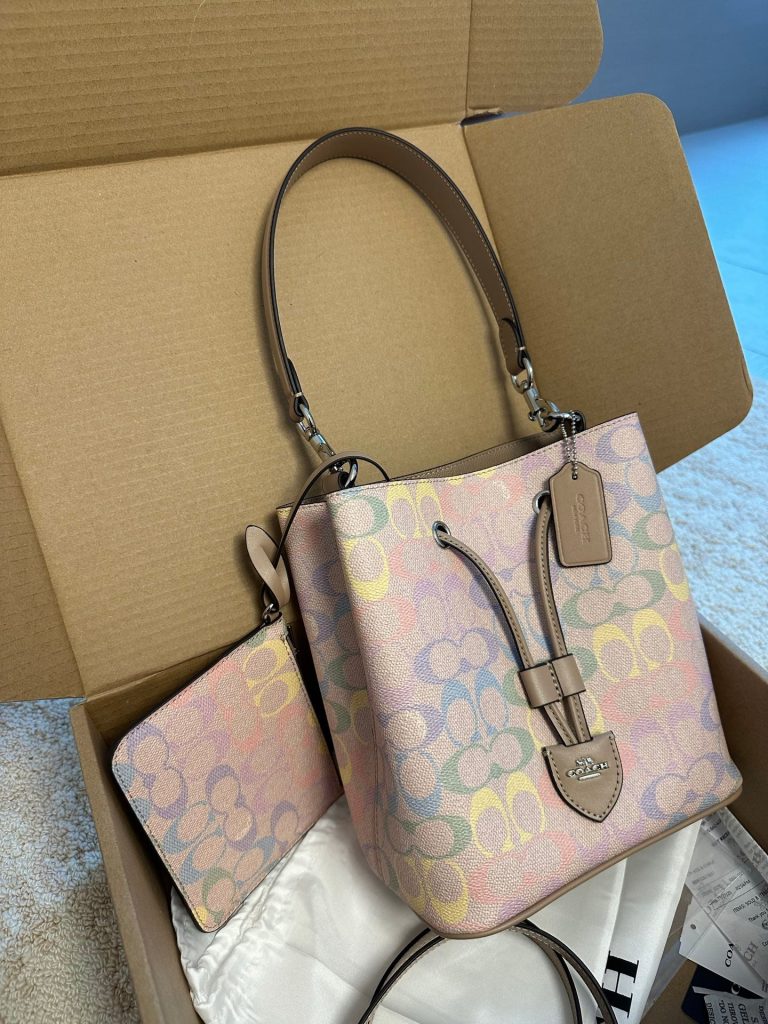C-Rainbow Bucket Bag（OS1935）C-Rainbow Bucket Bag（OS1935）