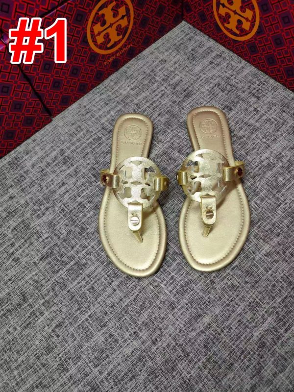Slippers (DP68)Slippers (DP68)