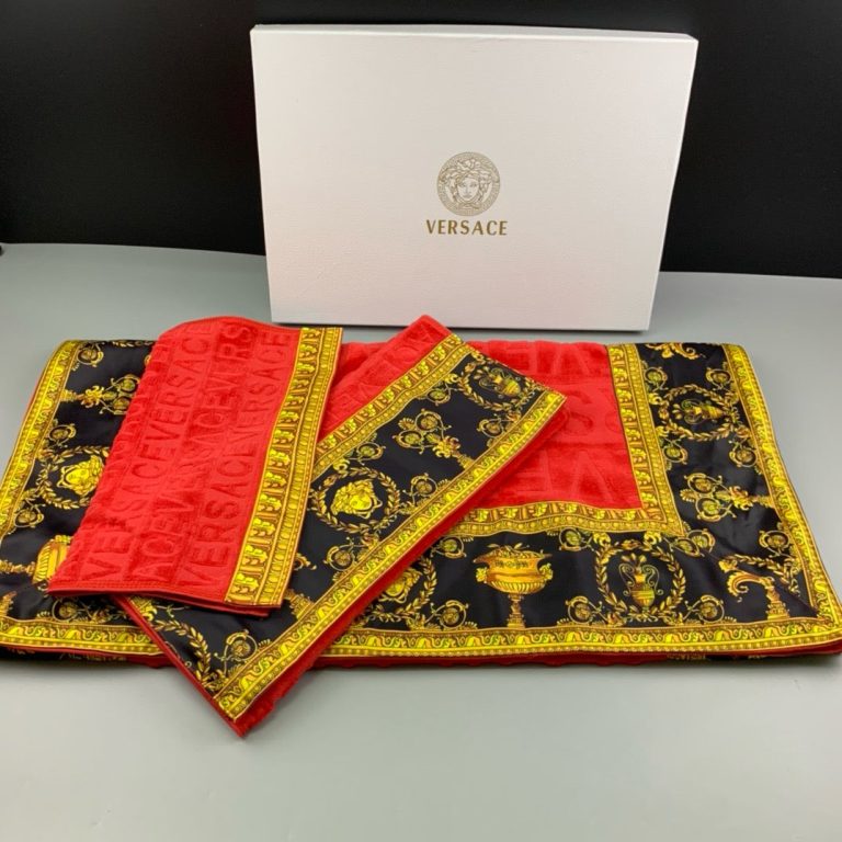 Red Towel Set, Come with Bath TowelRed Towel Set, Come with Bath Towel