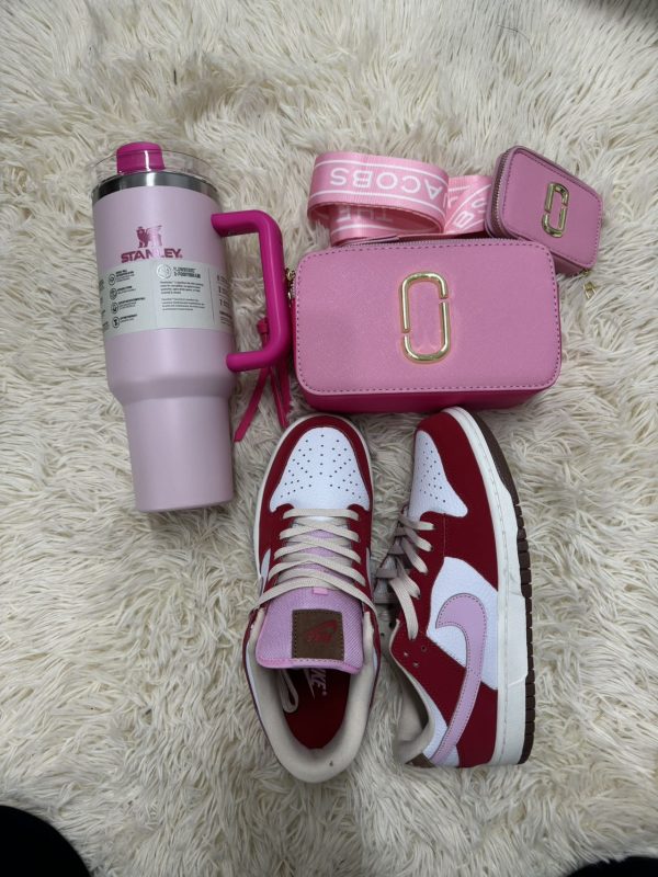 Pink setsPink sets