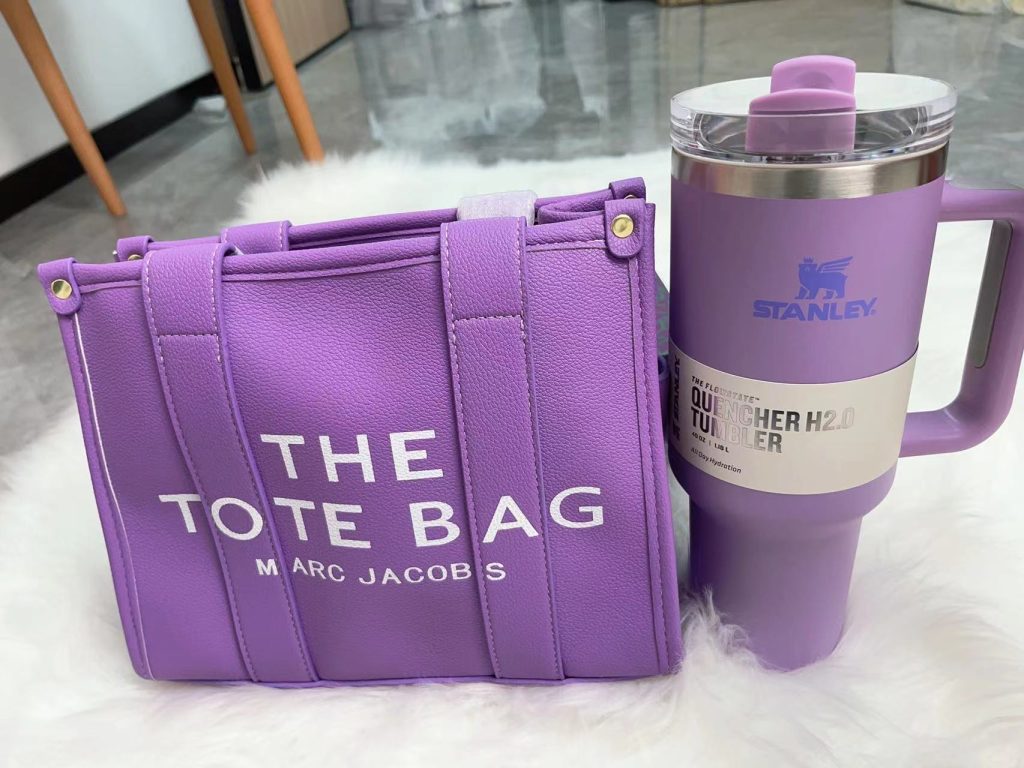Purple Bag and Tumlers(ZHP2)Purple Bag and Tumlers(ZHP2)
