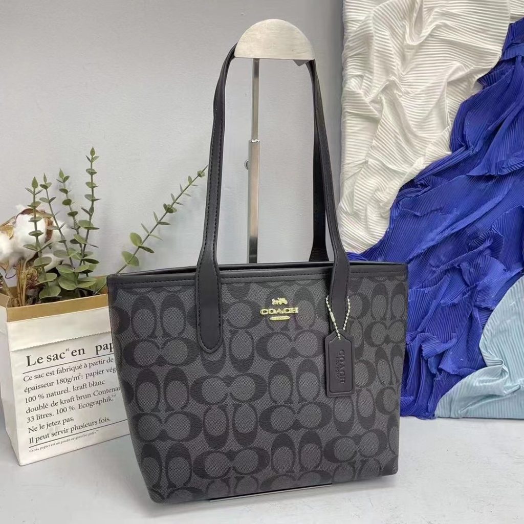 C-Tote bagC-Tote bag