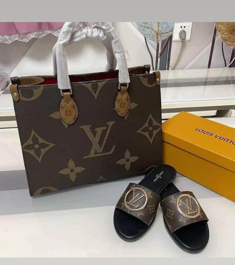 Brown Women Slippers and Tote Bag(QL214)Brown Women Slippers and Tote Bag(QL214)