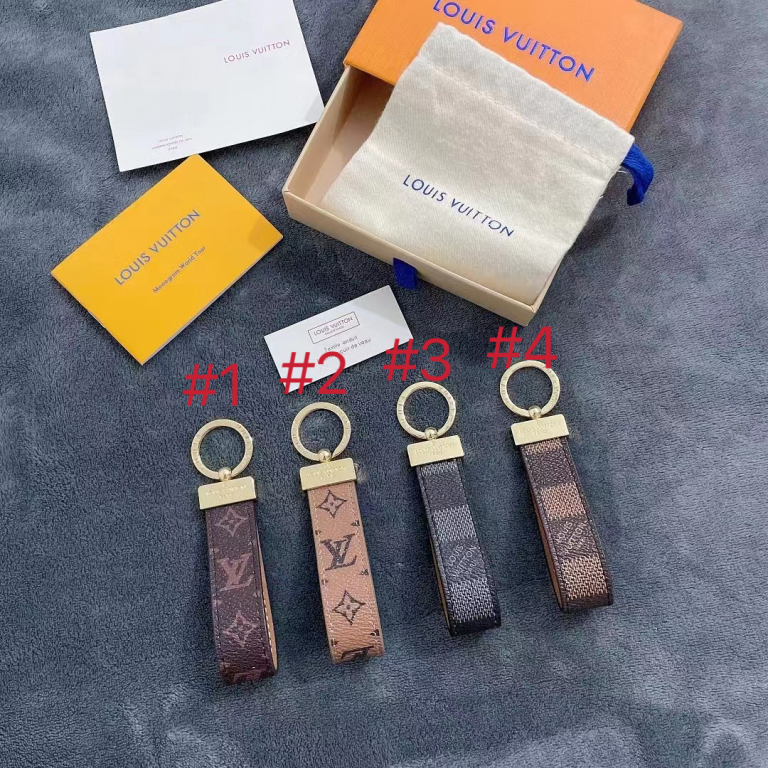 L-Leather Pattern Key ChainL-Leather Pattern Key Chain