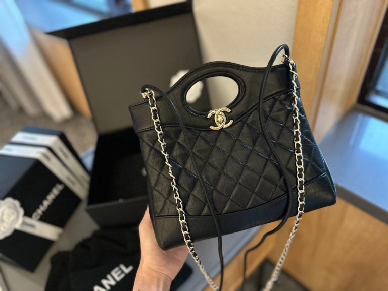 C-Tote Chain BagC-Tote Chain Bag