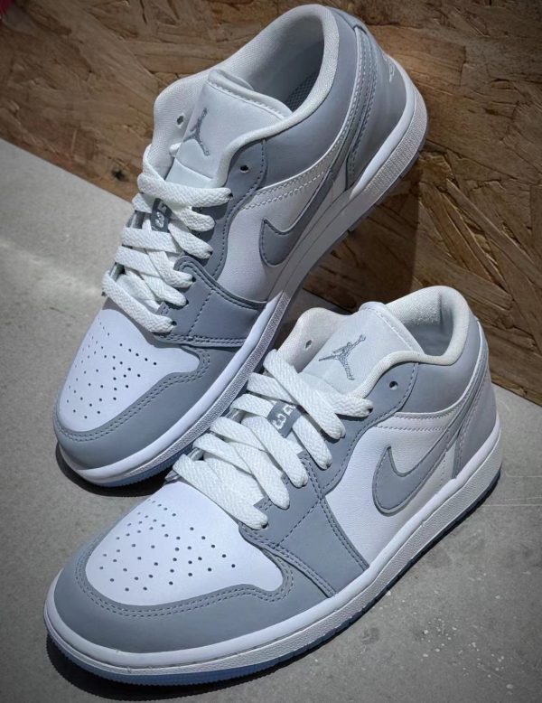 N- Classic Sneakers(MZ1548)N- Classic Sneakers(MZ1548)