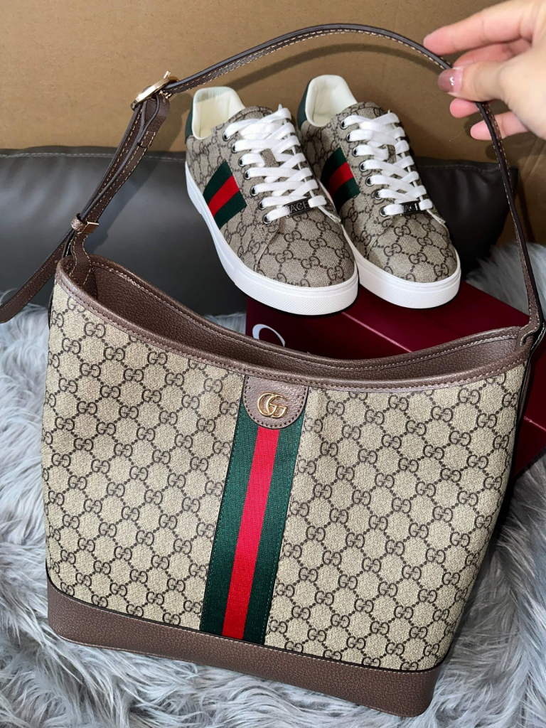 G-sneakers ang bag(PX355)G-sneakers ang bag(PX355)