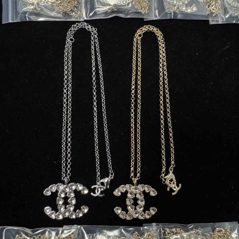 C- Necklace (DE16005)C- Necklace (DE16005)