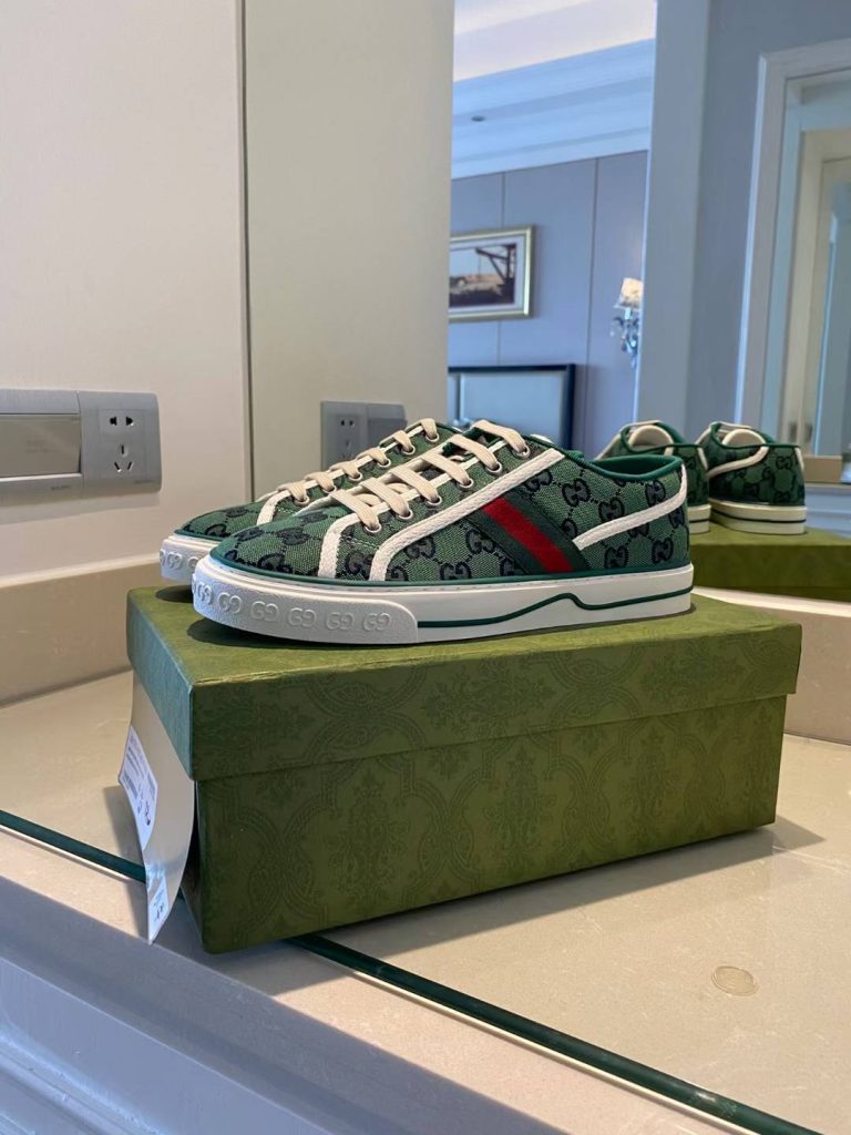 G-Green Sneakers (YC1788)G-Green Sneakers (YC1788)