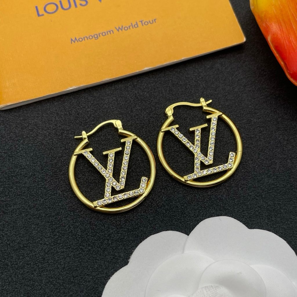L- Hoop Earrings (DE11508)L- Hoop Earrings (DE11508)