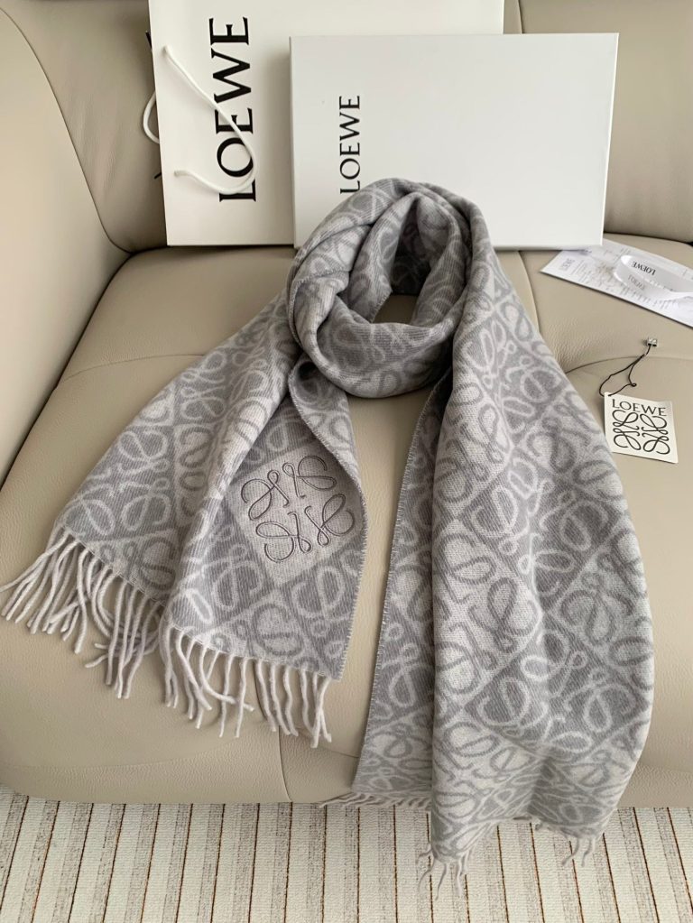 L- Scarf (JP3683)L- Scarf (JP3683)
