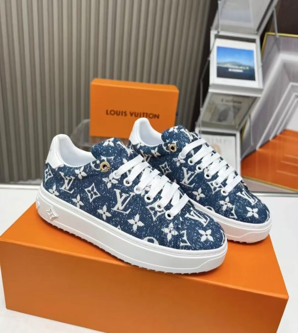 L- Denim Sneakers (MZ2527)L- Denim Sneakers (MZ2527)