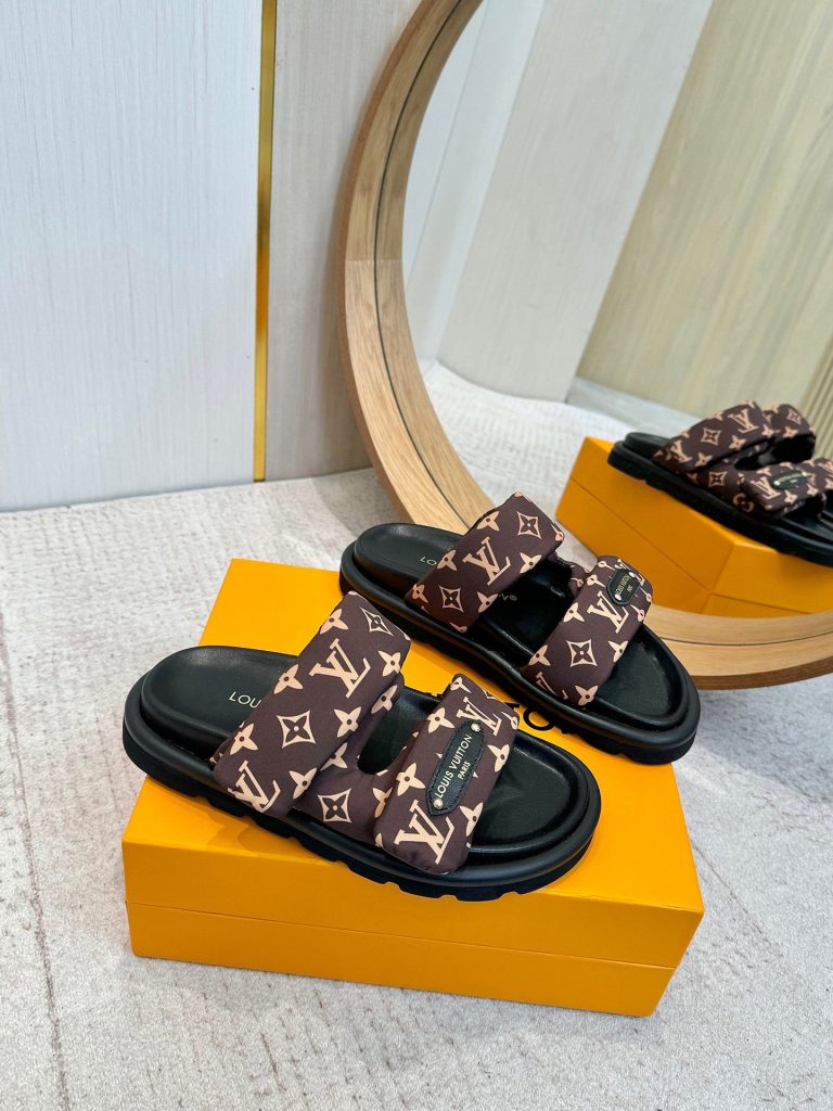 L-Women's Slippers(DP319)L-Women's Slippers(DP319)