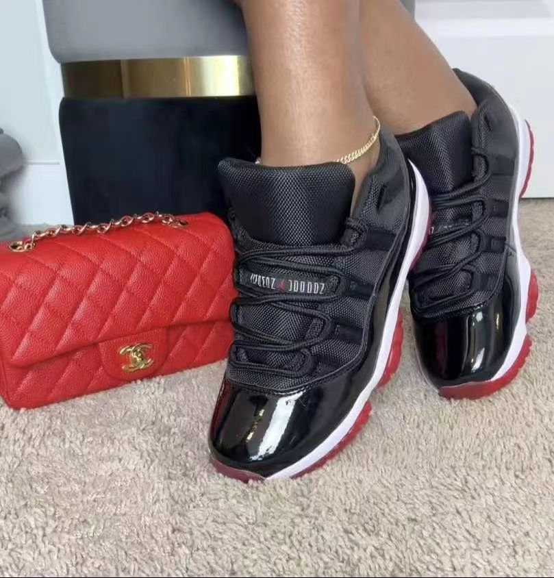 Red Bag&Black Sneakers(QZ57)Red Bag&Black Sneakers(QZ57)