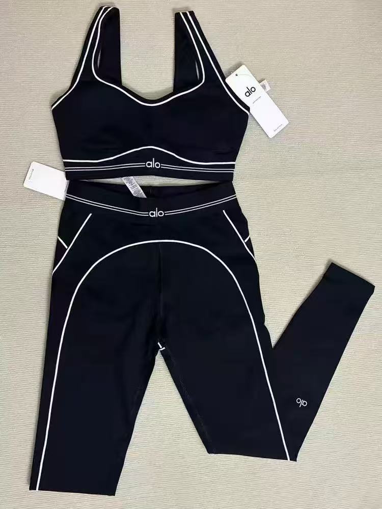 Alo-Women's Short-sleeved Shorts Suit(LU5216)Alo-Women's Short-sleeved Shorts Suit(LU5216)
