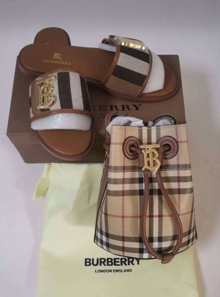 B-Bucket Bag & Slippers(QD135)B-Bucket Bag & Slippers(QD135)