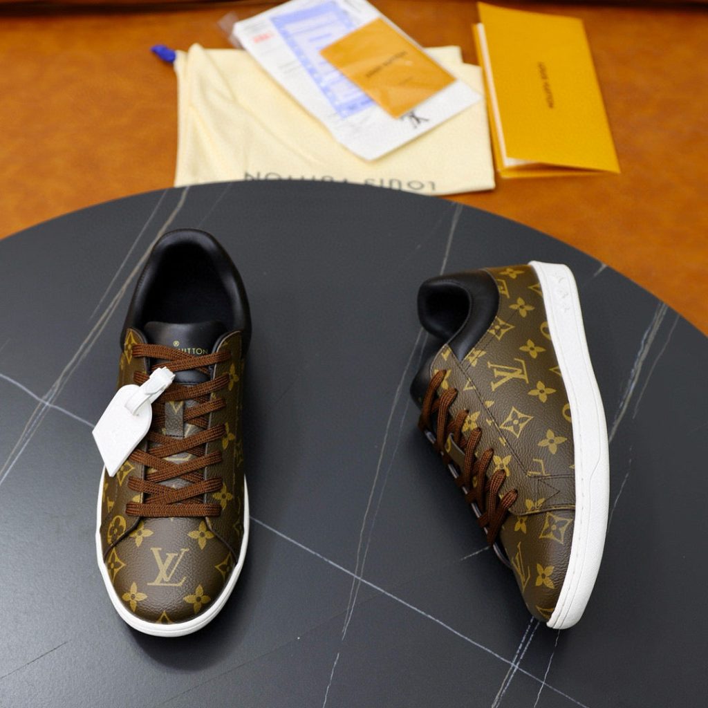 L-New Brown Print Sneakers(DP2032)L-New Brown Print Sneakers(DP2032)