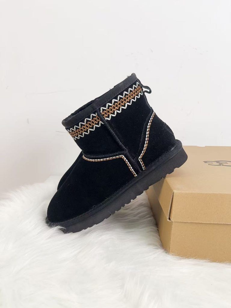 UGG Platform Boots（XDX360）UGG Platform Boots（XDX360）