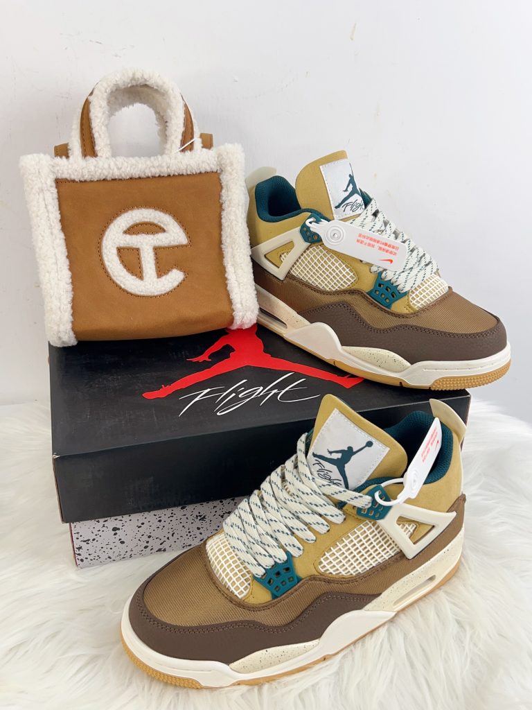 Brown Bag&Sneakers(LZ56635)Brown Bag&Sneakers(LZ56635)