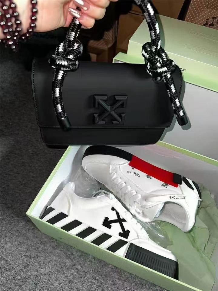 New Bag&Sneakers（QM1558）New Bag&Sneakers（QM1558）