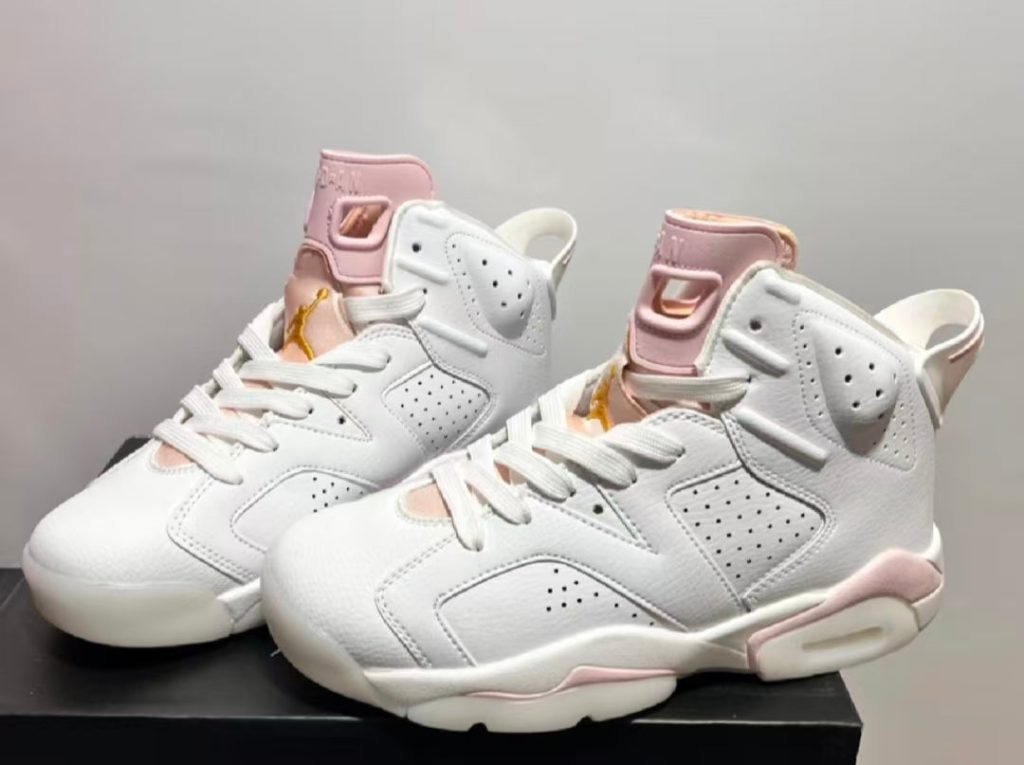 New White&Pink Sneakers(MZ6356)New White&Pink Sneakers(MZ6356)