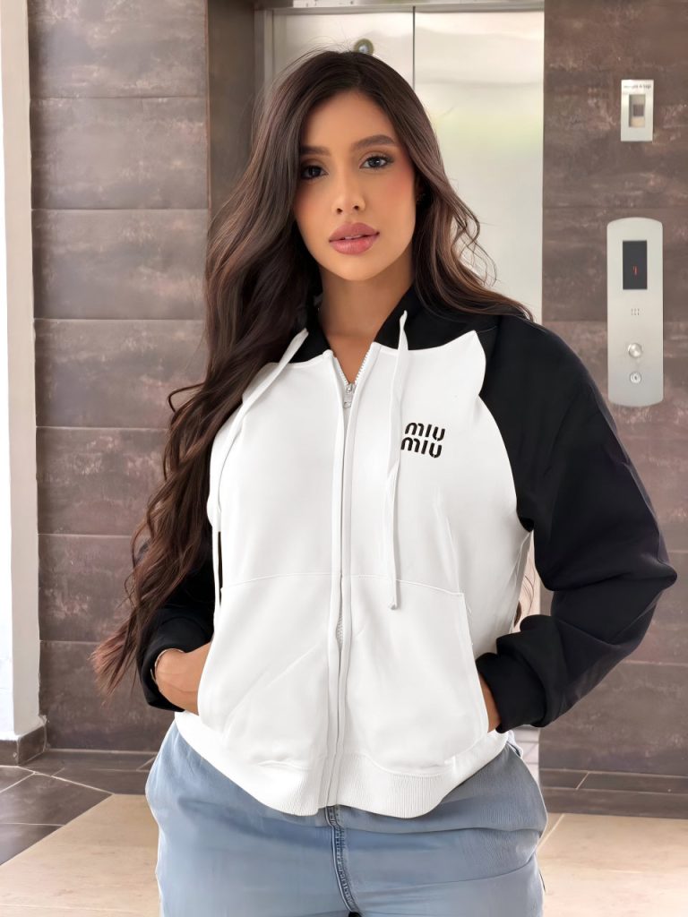 MIU-Hooded Sweatshirt Jacket (Q6296)MIU-Hooded Sweatshirt Jacket (Q6296)