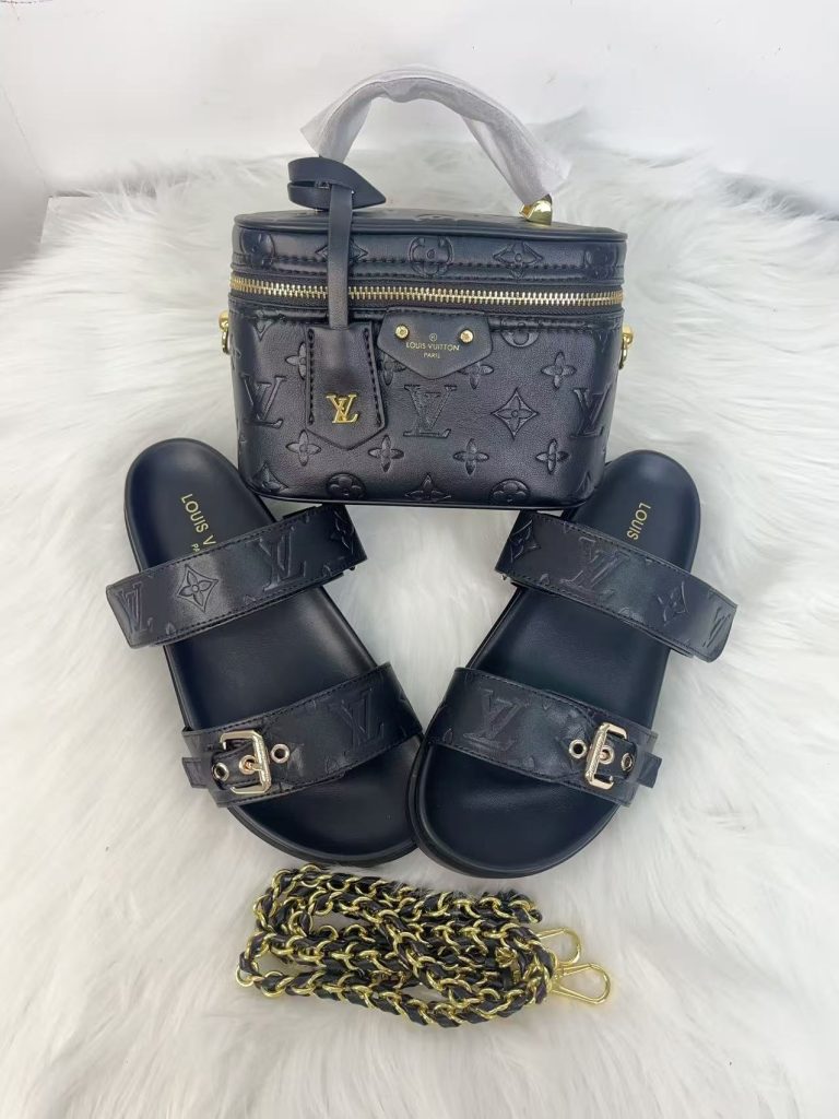 LV-All Black Bag and Velcro  Slippers(HD918)LV-All Black Bag and Velcro  Slippers(HD918)
