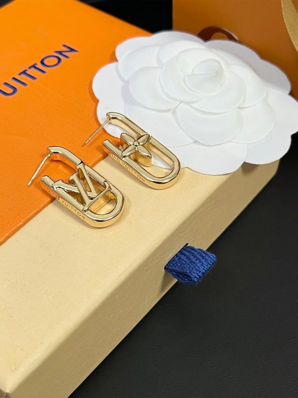 L-Classic Gold Earrings(A944)L-Classic Gold Earrings(A944)