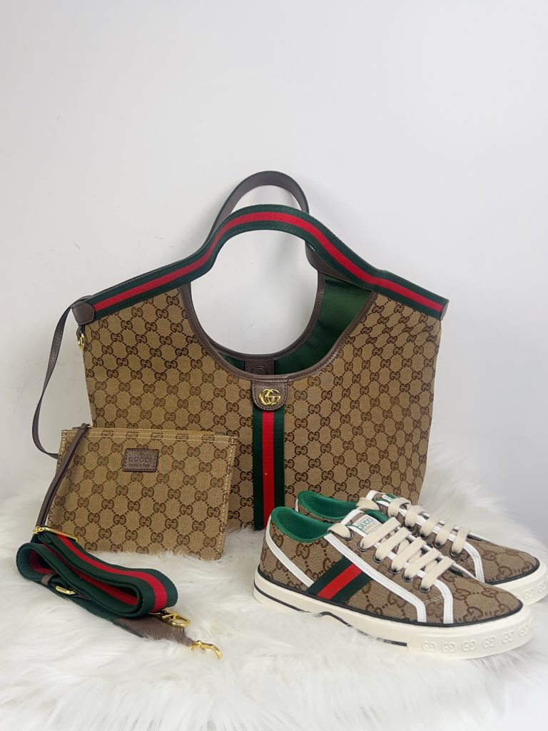 G-Brown Bag+Sneakers (A500)G-Brown Bag+Sneakers (A500)