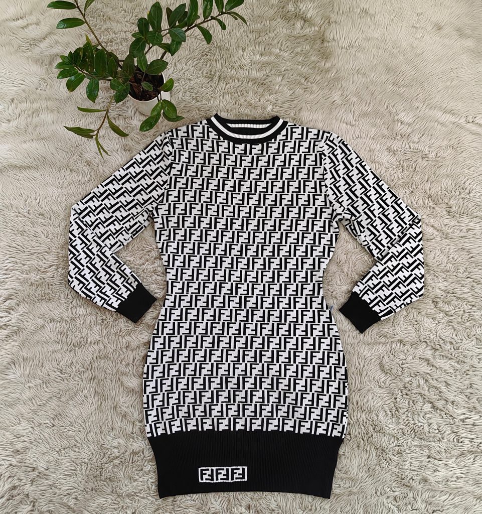 Stylish Retro Printed Knit Dress（M4038）Stylish Retro Printed Knit Dress（M4038）