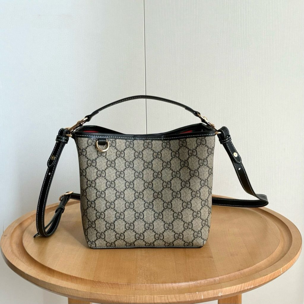 G-Classic Crossbody Bag(QQ815118)G-Classic Crossbody Bag(QQ815118)