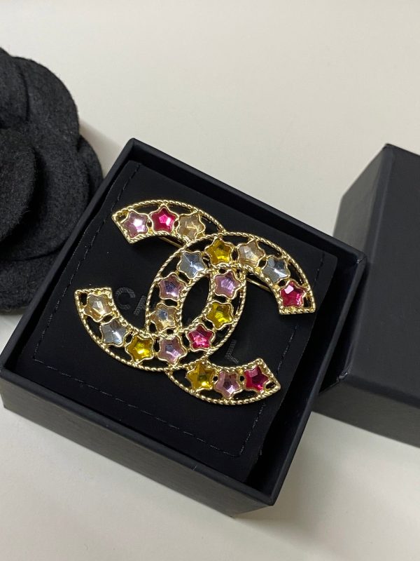 C-Brooch (DP1821)C-Brooch (DP1821)