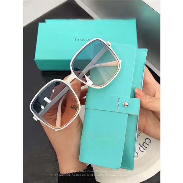 T-SunglassesT-Sunglasses