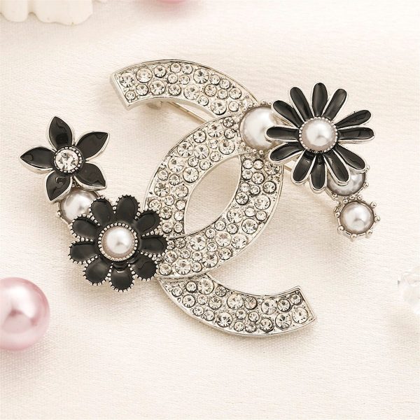 C-Brooch (DPZG2502)C-Brooch (DPZG2502)