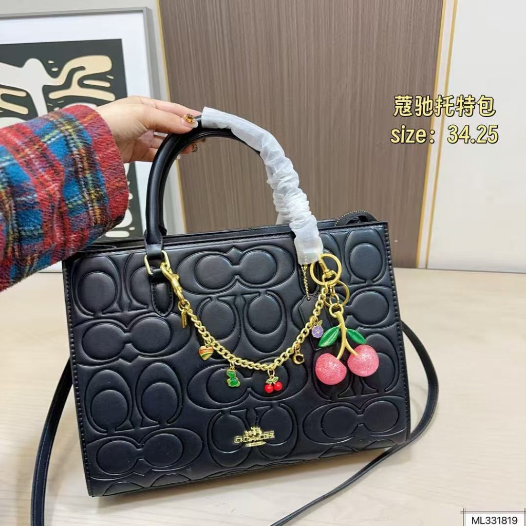 C- Tote Bag (QC14329)C- Tote Bag (QC14329)
