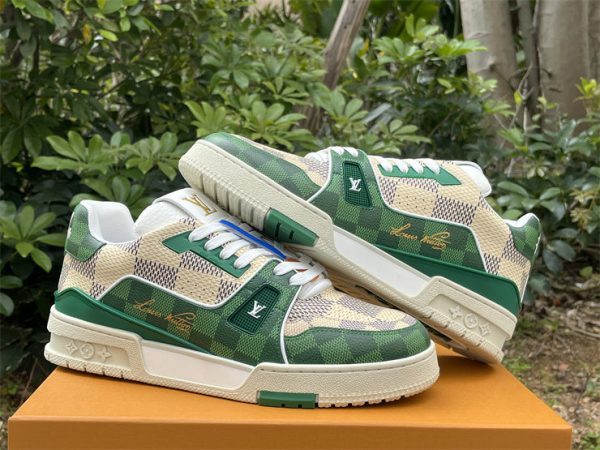 L- Green Sneakers(L1441)L- Green Sneakers(L1441)