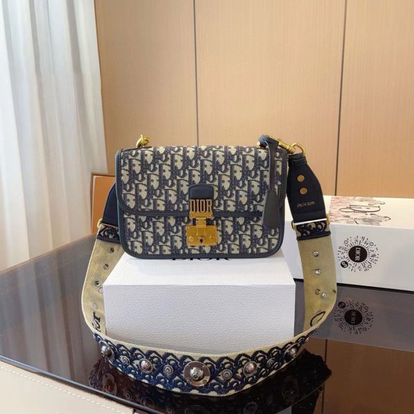 DD-Embroidery Crossbody Bag(QC917)DD-Embroidery Crossbody Bag(QC917)