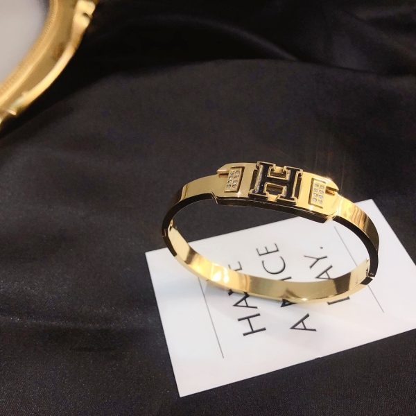 H-Bangle(H0419)H-Bangle(H0419)