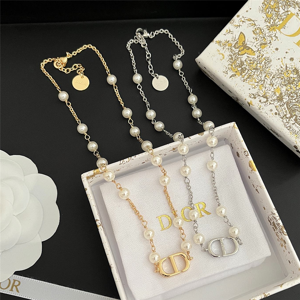 D-Letter Pearl Necklace（X579）D-Letter Pearl Necklace（X579）
