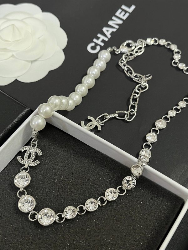 C-Rhinestone Pearls Necklaces（X551)C-Rhinestone Pearls Necklaces（X551)