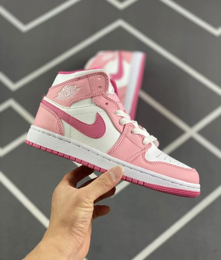 Pink Sneakers(MZ1159)Pink Sneakers(MZ1159)