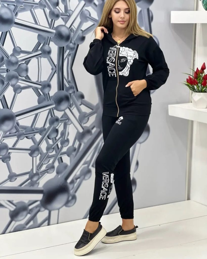 V-Printed Hooded Jacket + Trousers(Q6059)V-Printed Hooded Jacket + Trousers(Q6059)