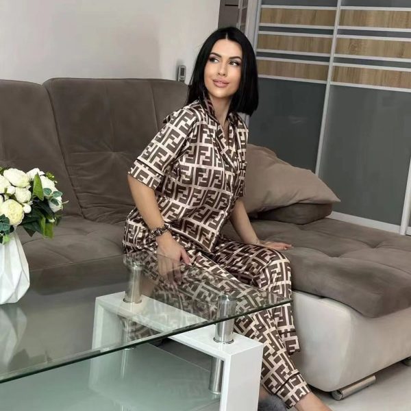 L&F-Two-piece Pajamas (including hair band)(DD0128)