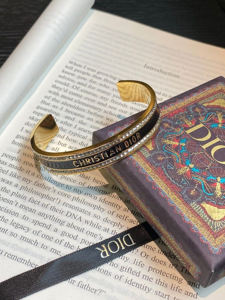 Dior-Bangle(S468)Dior-Bangle(S468)