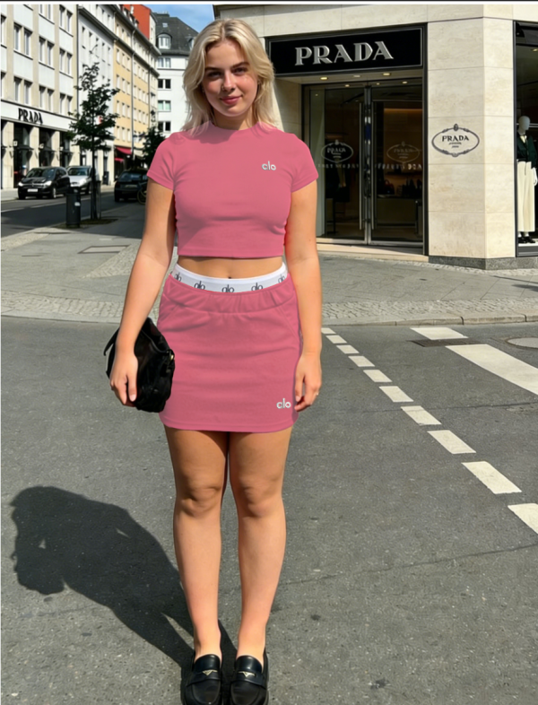Alo-Short Skirt and Short Sleeve Top Set  (A2165)Alo-Short Skirt and Short Sleeve Top Set  (A2165)