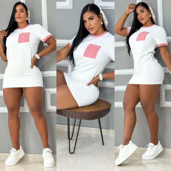 L-White Embossed Short-sleeved Dress(J2986)L-White Embossed Short-sleeved Dress(J2986)